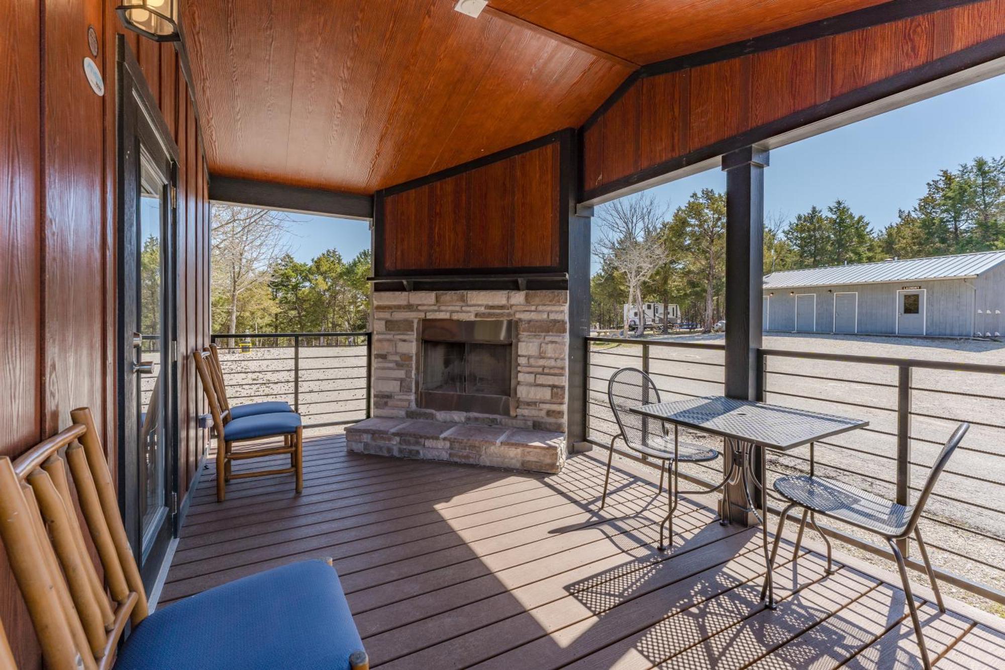 Indian Point Cabin 4 Near Sdc, Branson, Table Rock Lake Екстер'єр фото